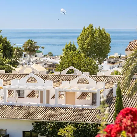 Apartment Golden Mile I Seaview I Pools I 4minutes Walk I Free Parking *